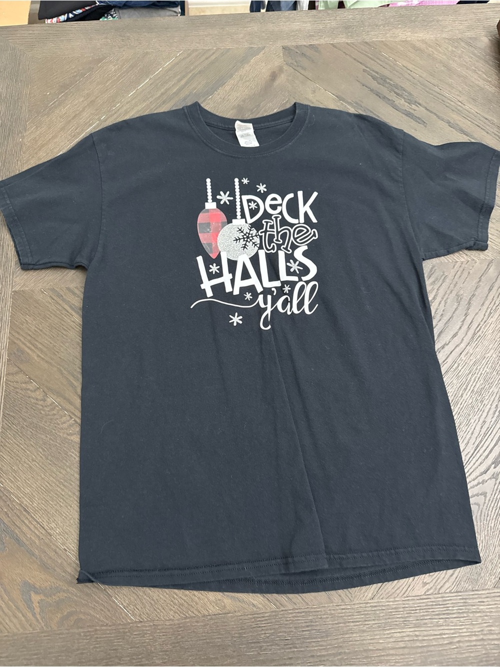 Gildan Black 'Deck the Halls Y'all' Short Sleeve Graphic Tee